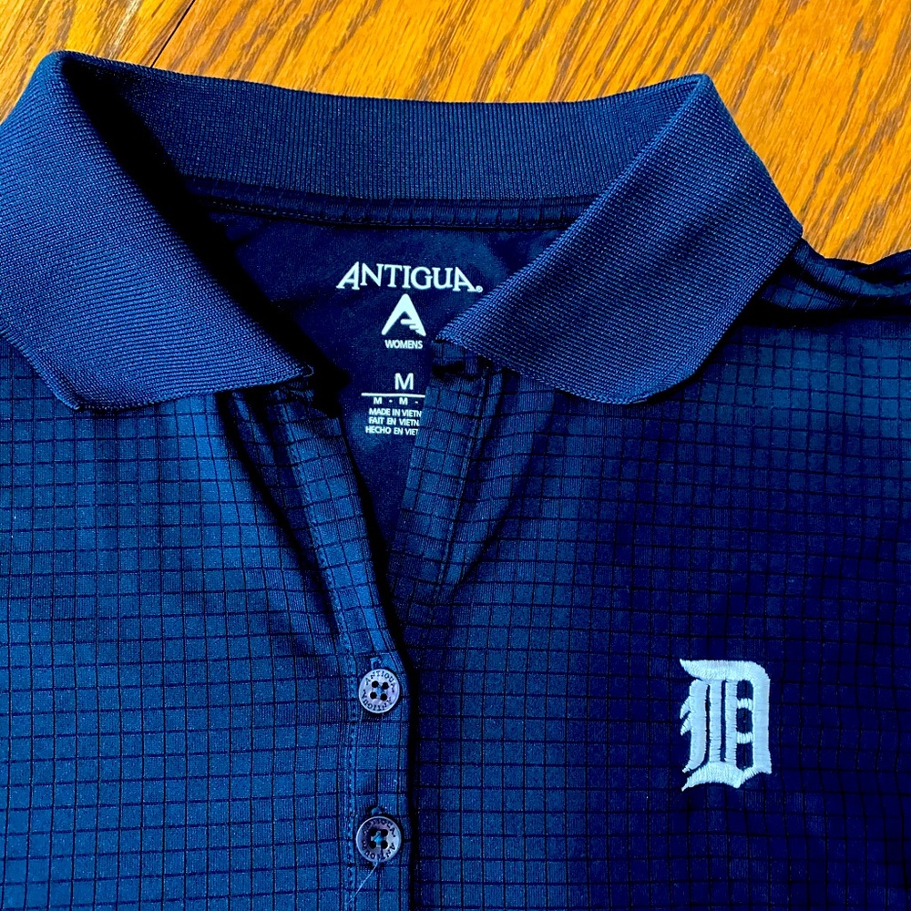 Antigua ladies golf shirt Detroit Tigers